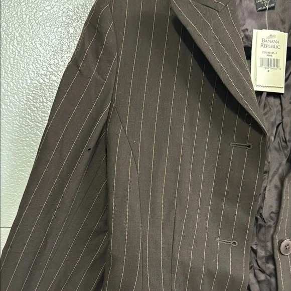 Banana Republic Brown Pinstripe Women's Blazer - Picture 9 of 9
